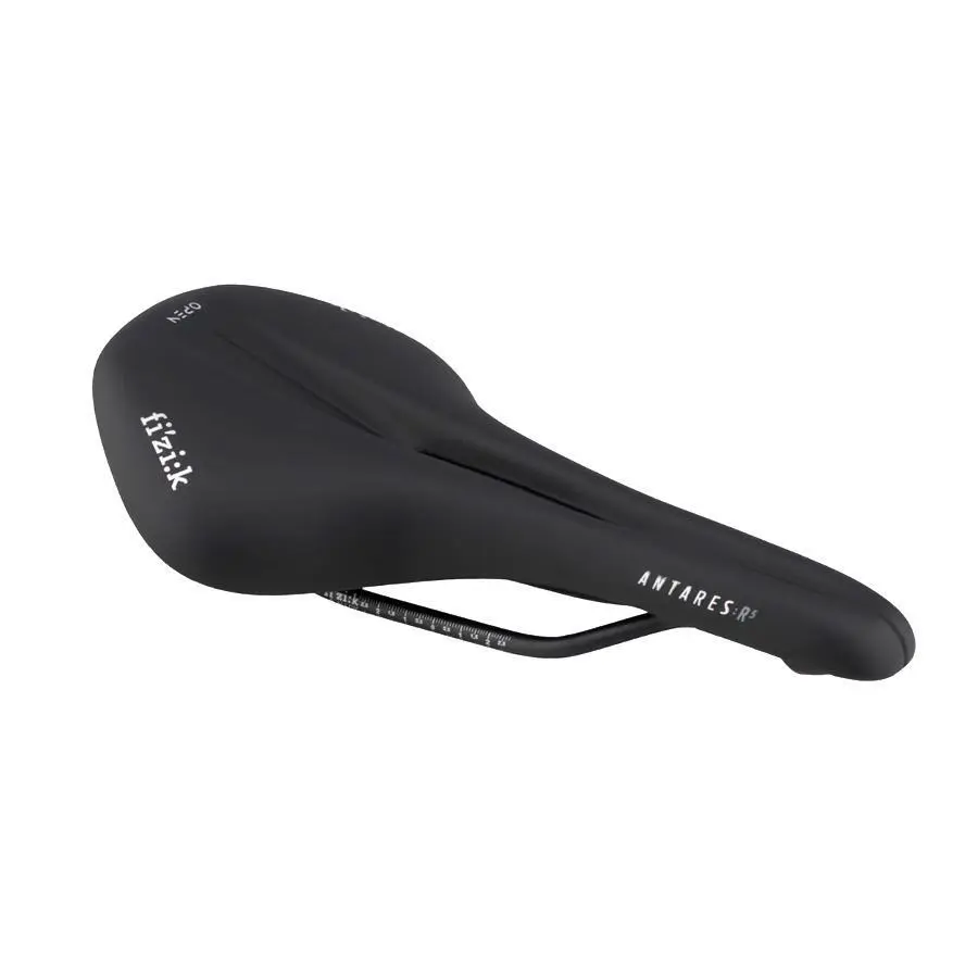 Bred sadel Fizik Antares R5 Open