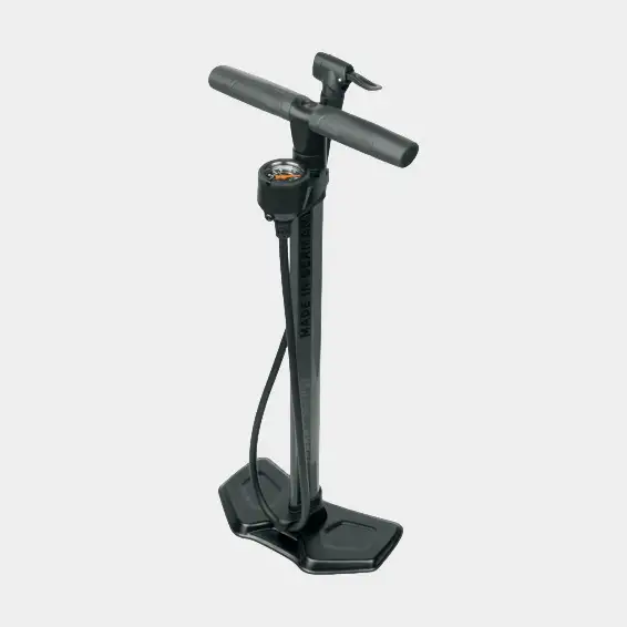 Fotpump SKS Airworx 10.0 Anthracite Med Analog Tryckmätare (Manometer) Med Extra Lång Slang grå