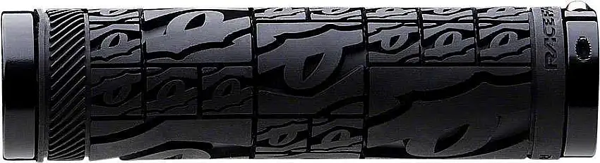 Handtag Race Face Strafe Lock-On 128 mm svart