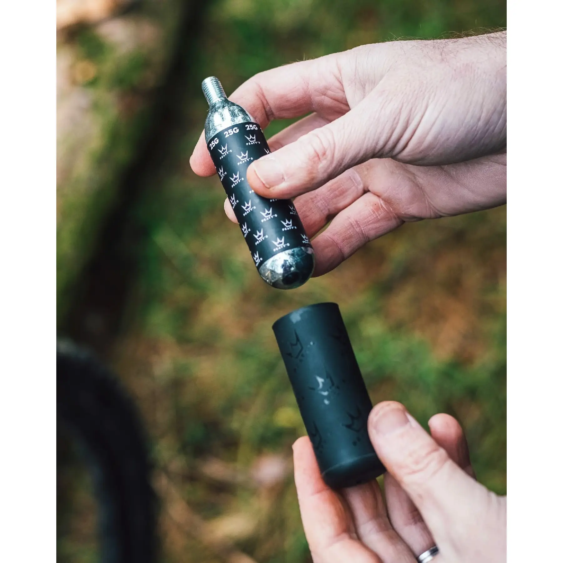 CO2-kapslar Peaty's Holeshot Recharge (x5)
