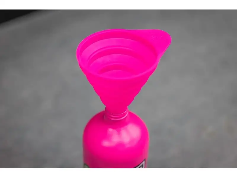 Tratt MUC-OFF Silicone Funnel Pink S